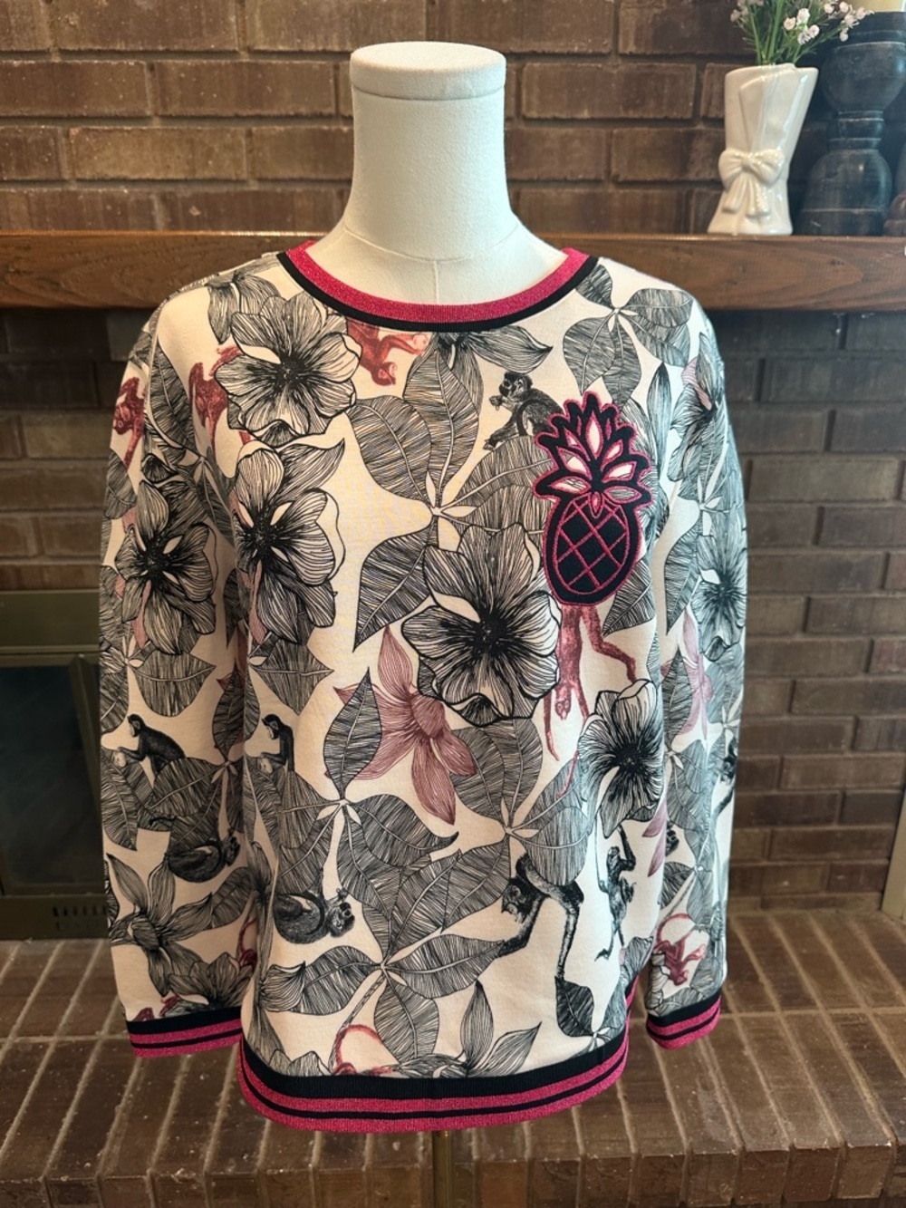 Maje Teresa Tropical Jungle Print Sweatshirt | Whimsical Parisian Chic 2 (S/M)